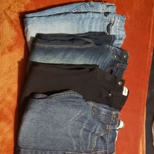 4 pair of 5t boys jeans